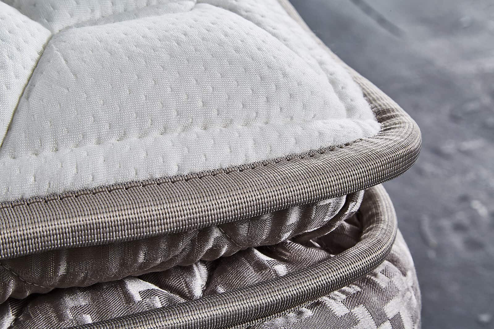 LOTUS MATTRESS Royal Oak (Privacy Tech) Lotus Mattress