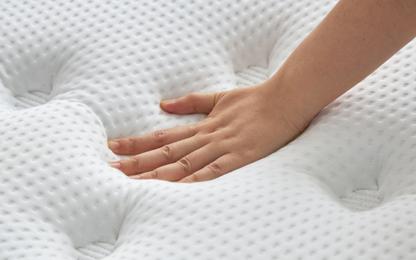 how-to-clean-and-care-mattress-002