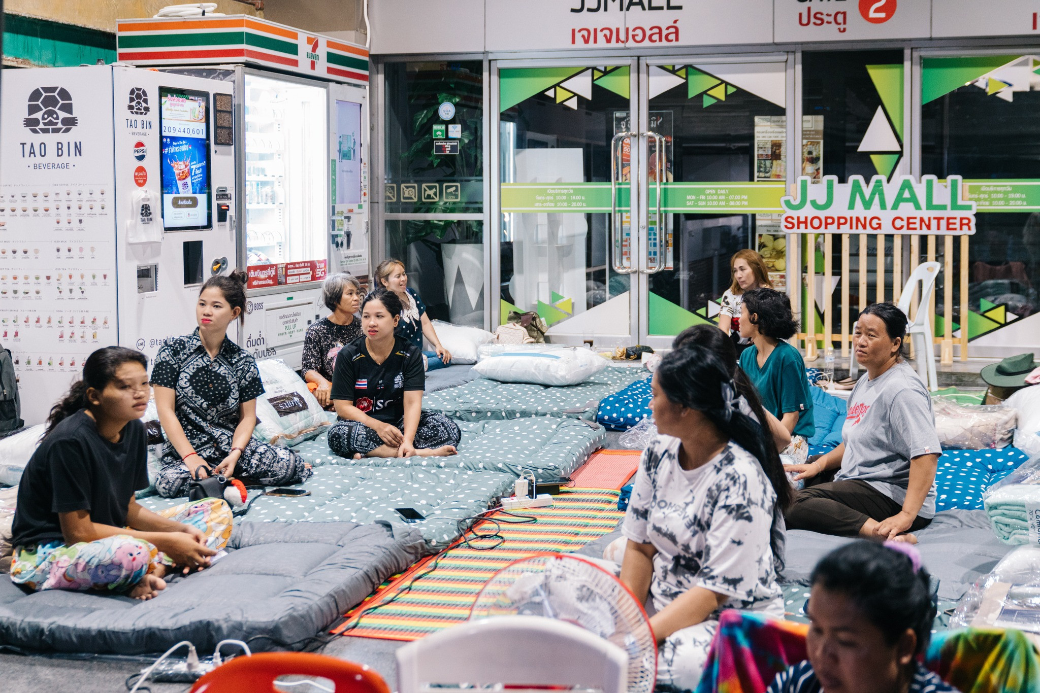 lotus-mattress-csr-earthquake-010